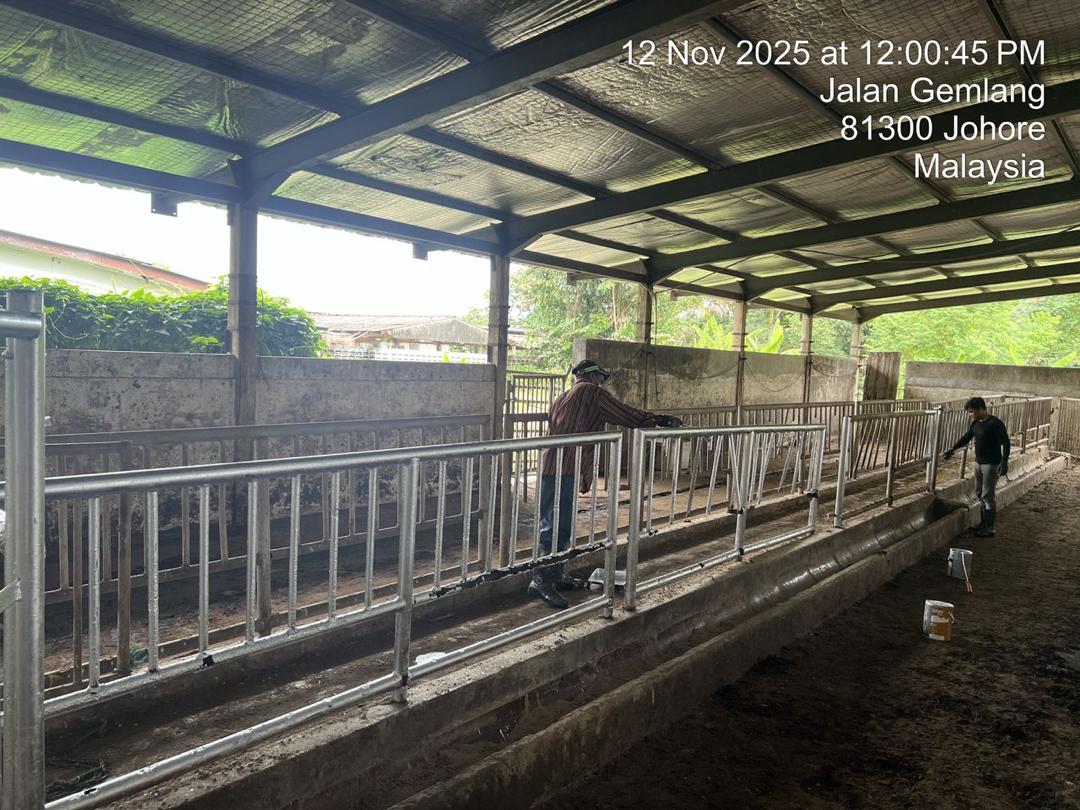 SERVIS REKA BENTUK DAN PEMBINAAN HOLDING YARD